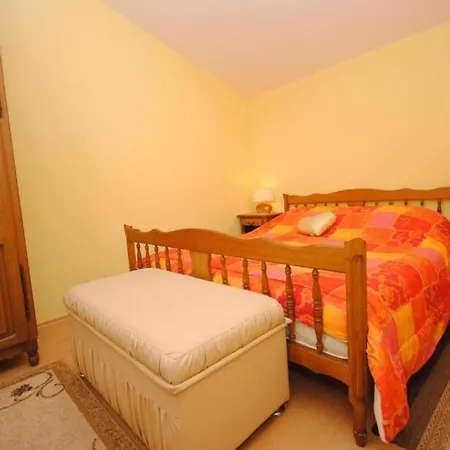 Vakantiehuis House Maria Kaštel Novi